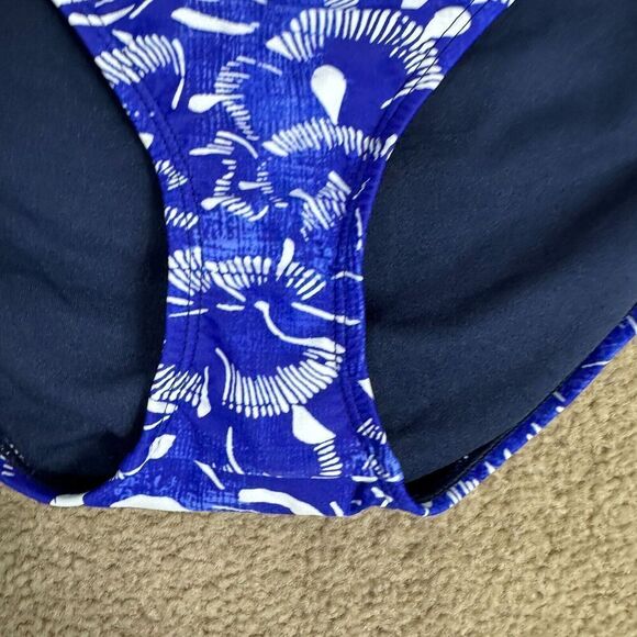Athleta Swim Bikini Bottom Size XL Blue/White Batik Floral Print Low Rise NEW‎ - Picture 4 of 9